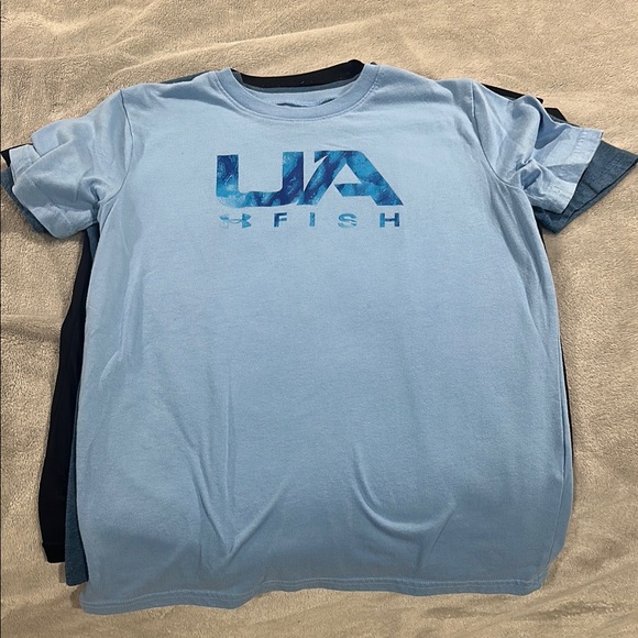 🐟UA Fishing Shirts Perfect Condition 🎣 - Picture 2 of 4
